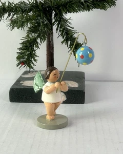 1894/25 Engel mit Lampion von Wendt und Kühn Erzgebirge - Picture 1 of 4