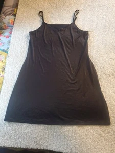 Vanity Fair Gr. XL schwarz satiniert verstellbar Spaghettiträger Schlupf Nachthemd  - Bild 1 von 10