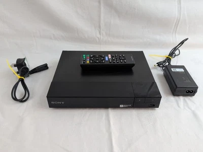 SONY BDP-S3700 Blu-Ray Player, Remote, & PSU, WiFi, HDMI, USB, PAT Tested. - Image 1 of 4