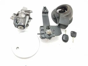 2005-12 MK1 FL FORD FUSION DOOR & IGNITION BARREL, FUEL FLAP + KEYS 6R5T15607BA - Picture 1 of 14