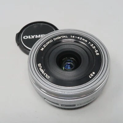 M.Zuiko 14-42mm f/3.5-5.6 EZ Silver Lens for Panasonic Olympus Micro Four Thirds - Image 1 of 4