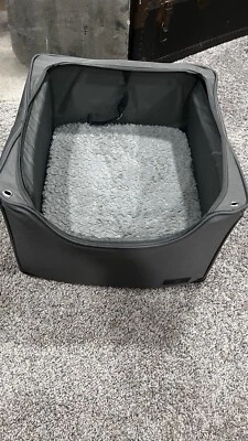 Pet汽车加高座椅 — 第 1/4 张图片