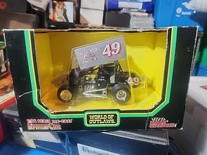 Racing Champions #49 Doug Wolfgang Sprint Car 1:24 - Picture 1 of 5