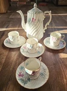 Aynsley Wayside Bone China England Kaffeekanne 6" hoch und 4 entmatisierte Tassen Untertasse - Bild 1 von 22