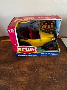 Brum Radio Control Car - Ragdoll, RadioShack Exclusive, gelb & rot brandneu - Bild 1 von 6