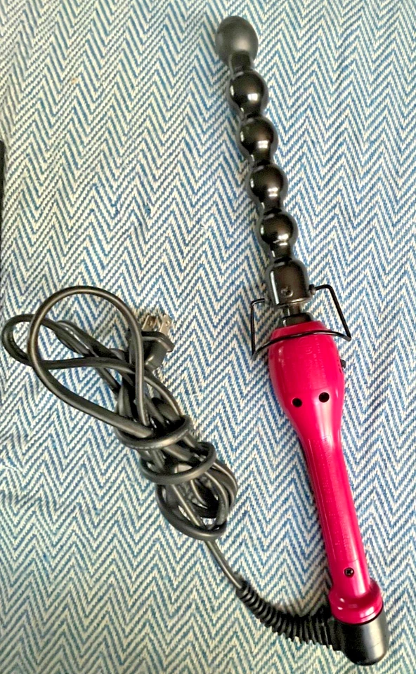 Revlon Ball Styling Curling Iron Ceramic RVIR3018 42w Pink Black 4 Heat Settings - Image 1 of 1