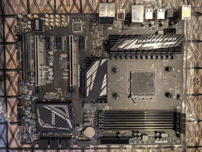 MSi 970A Gaming Pro Carbon AM3+ ATX *Leer* Foto 1 de 4