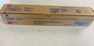 Genuine Konica Minolta TN324M Magenta Toner Cartridge - Picture 1 of 2