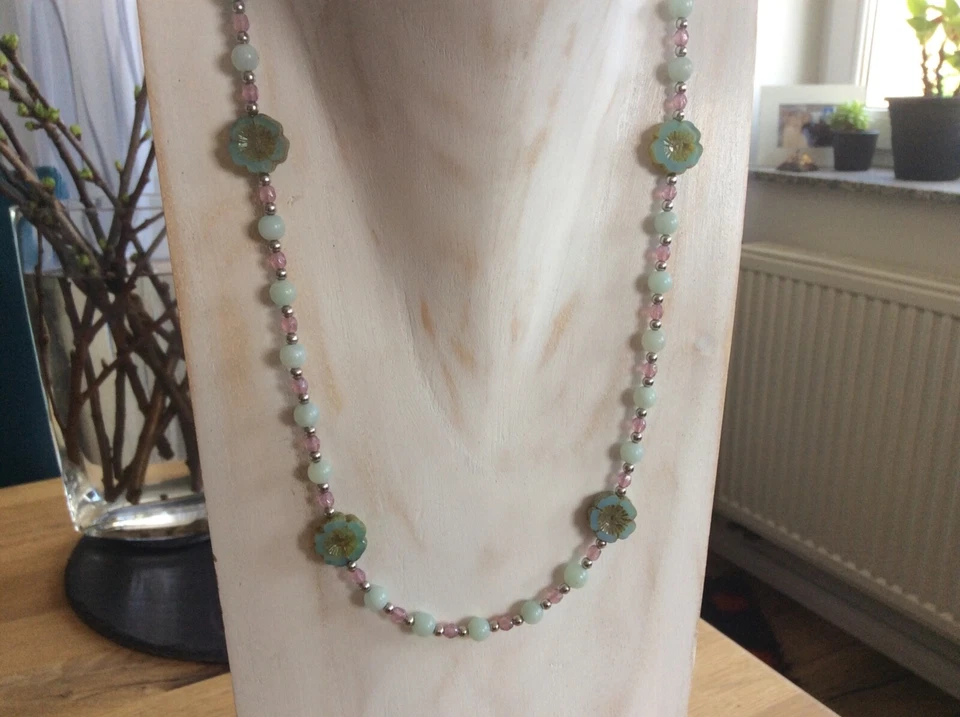 Kette aus Aventurin und tschechischen Perlen, Unikat, neu - Bild 1 von 1