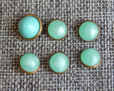 Lot of Vintage Metal & Celluloid Buttons  #1315-E Cover