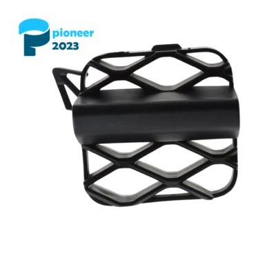 Cubierta de gancho de remolque de parachoques delantero para Infiniti G37 G37X 2010-2013 2011-2012 G25 EE. UU.  Foto 1 de 4