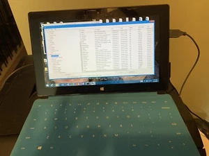 Vintage Microsoft Surface RT 10.6" Tablet 64GB SSD W/ Windows RT 8.1 7ZR-00001 - Picture 1 of 9