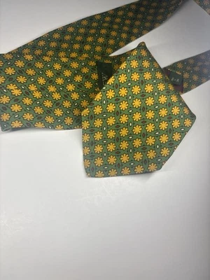 J Crew 绿色几何领带男式 100% 真丝领带秋叶 57 英寸 x 3.25 英寸美国 — 第 1/4 张图片