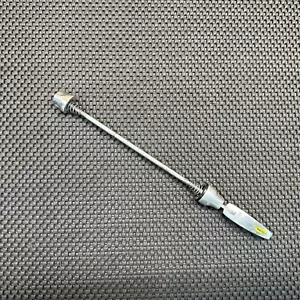 Mavic Rear Skewer 130mm - Picture 1 of 5