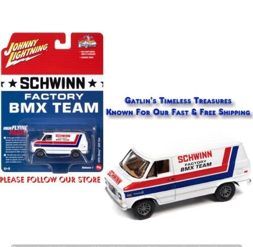 1976 Chevrolet G20 Van Schwinn Bmx Team 1/64 Johnny Lightning Jlpc011-Jlsp311