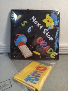 Kindergarten Graduation Cap with Tassel and Sash - Picture 1 of 4