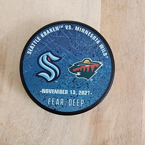 SEATTLE KRAKEN vs Minnesota Wild Match Puck 11/13/21 Cover