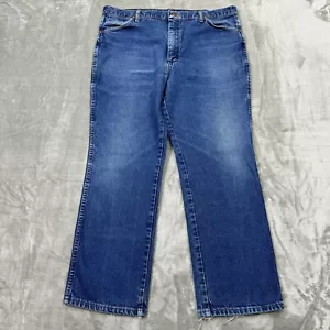 Wrangler Jeans Mens 39x29 Blue Straight Leg Medium Wash Denim Western Workwear - Picture 1 of 12