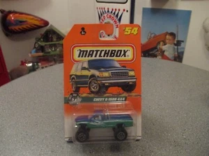 MATCHBOX K-1500 CHEVY 4X4 PICK UP ON CARD  WORLD WIDE SHIPPING - Picture 1 of 3