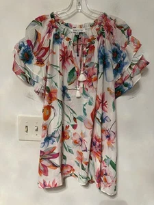 New woman Plus size Rose and olive blouse size 3X short sleeves floral - Picture 1 of 5