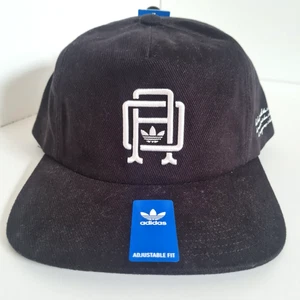 Adidas Originals Varsity Snapback Hat Cap Adjustable Strapback Unisex Black New - Picture 1 of 15
