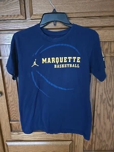 Men's Marquette Basketball Short Sleeve T-Shirt Sz. XL/24 - Picture 1 of 8