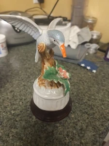 Hummingbird Music Box - Foto 1 di 2