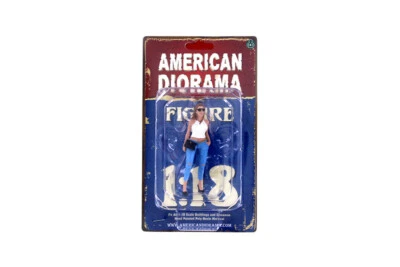 Figura DAMA MUJER 4" SARA LADIES NIGHT OUT AMERICAN DIORAMA ESCALA 1:18 Foto 1 de 2