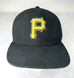 PITTSBURGH PIRATES Men's Fitted 7 1/4 Black On-Field Cap Hat New Era 59Fifty - Picture 1 of 9