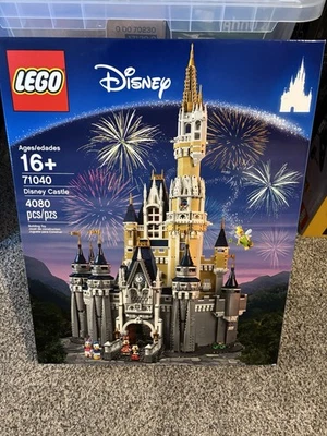 LEGO Disney: El Castillo Disney (71040) RETIRADO Foto 1 de 4