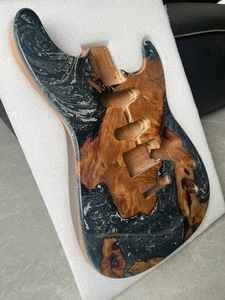 Corpo chitarra elettrica AAAA 6 corde mogano non finito SSH resina superficie lucida - Foto 1 di 11