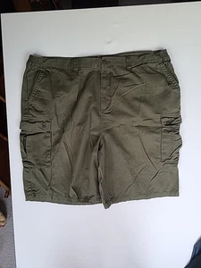 KingSize Shorts Mens Size 3XL Big & Tall Green Khaki Chino - Picture 1 of 3