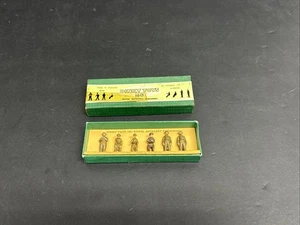 DINKY TOYS 160 ROYAL ARTILLERY PERSONEL RARE MIB Y.12 - Bild 1 von 2