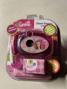 Barbie 35mm Camera 3 Piece Kit With Album & Film 2004 Clear Pink Translucent NEW - Imagen 1 de 2