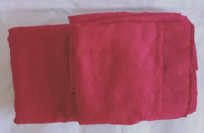 Шторы IKEA Blekviva 2 панели 57 x 98 дюймов красный жаккард цветочный б/у в отличном состоянии - Изображение 1 из 3