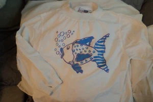 Youth M Medium Fish Swim Shirt Long Sleeve Rash Guard - Picture 1 of 2