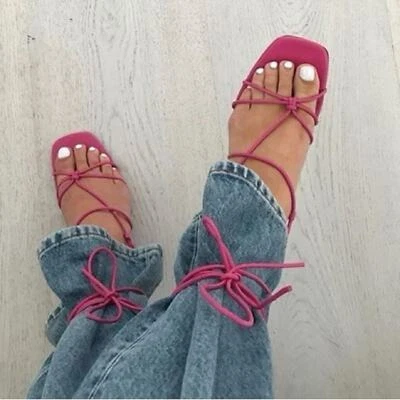 SANDALIAS ZARA TACÓN ATADO Foto 1 de 3