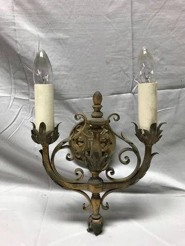 VTG Wrought Iron Tin Tole Leafy Double Arm Wall Sconce Light Fixture Old 891-23B Cover