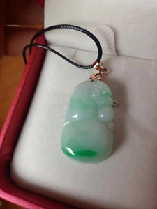 Certified grade A jadeite pendant exquisite jade ruyi pendant fine jewelry - Picture 1 of 14
