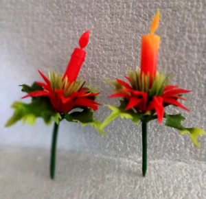 2 Vtg Plastic Candle Holly Poinsettias Christmas Cupcake Topper 1960s NOS New - Bild 1 von 4