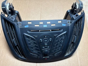 2013-19 FORD ESCAPE AM/FM RADIO CD CONTROL PANEL W/ AC VENTS OEM - Picture 1 of 2