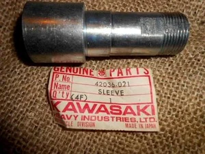 NOS Kawasaki OEM RR Hub Sleeve Couplling 1974-1978 KZ400 42036-021 - Picture 1 of 1