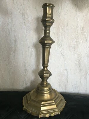 ANCIEN BOUGEOIR FLAMBEAU EN BRONZE H. 38,5 cm - Photo 1/4