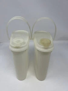 Vintage Tupperware #587 2 Qt Beverage Pitcher w/ Lid & Carry Handle Set Of 2 - Picture 1 of 7