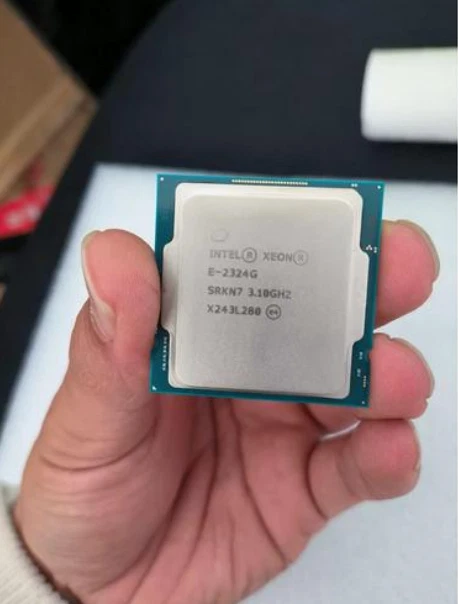 Intel Xeon E-2324G 4C 4T 3.1GHz Socket 1200 DDR4 65W  CPU Processor - Image 1 of 1