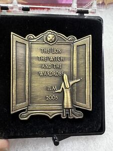 DISNEY Narnia Lion Witch And The Wardrobe MOVIE ILM VFX CREW MEMBER Pin