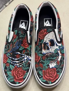 Scarpa da skateboard VANS unisex nero/rosa teschi slip-on VNOA7Q5D6BT uomo 4 - Foto 1 di 9
