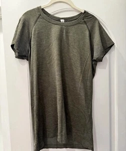 Lot Of 4 Lululemon Swiftly Shirts - Picture 1 of 10