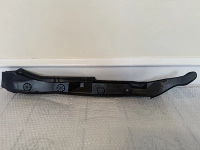 Lexus RX350 RX450H 2010-2015 SELLO GUARDABARROS DELANTERO LADO DEL PASAJERO DERECHO OEM Foto 1 de 4