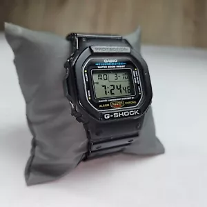 Orologio Uomo Casio G-Shock DW5600E-1V Quarzo Digitale Resina Nera Sport 43mm 3229 - Foto 1 di 13